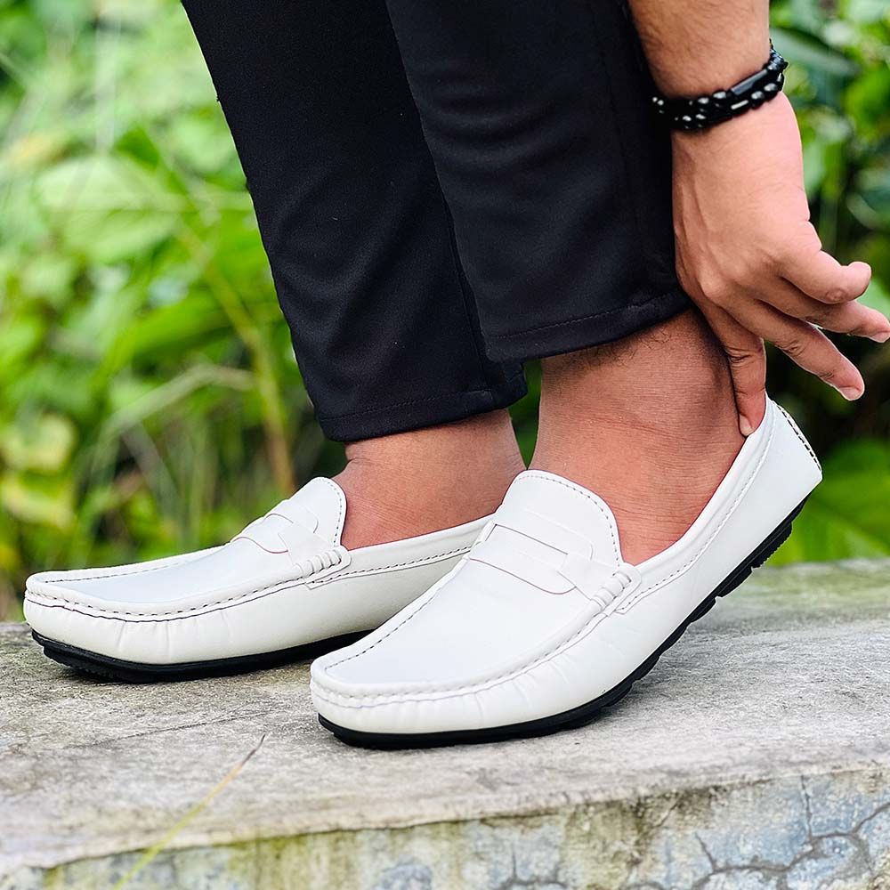 White Loafer 3